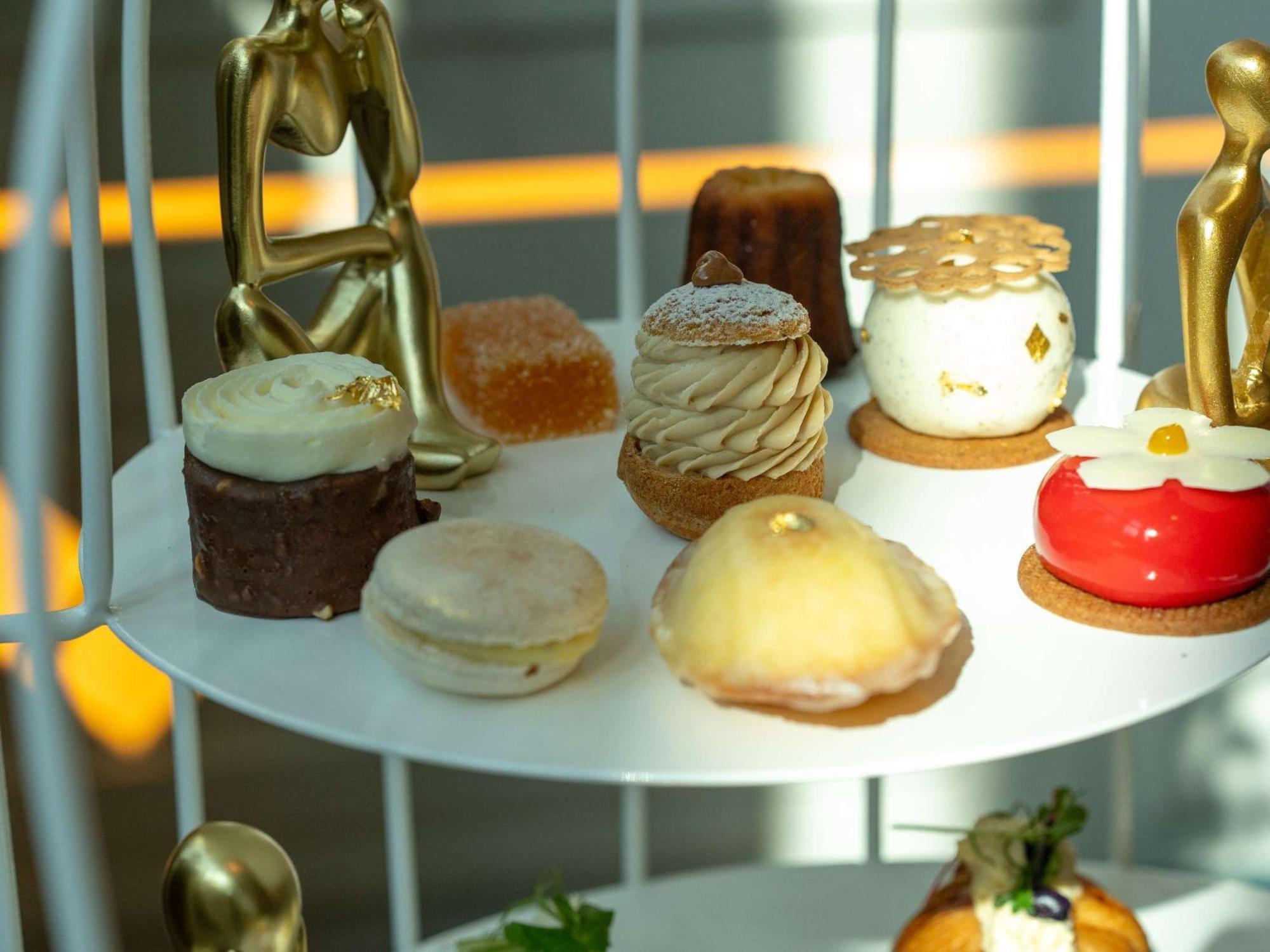 Sofitel Dubai Downtown Hotel Kültér fotó Petit fours